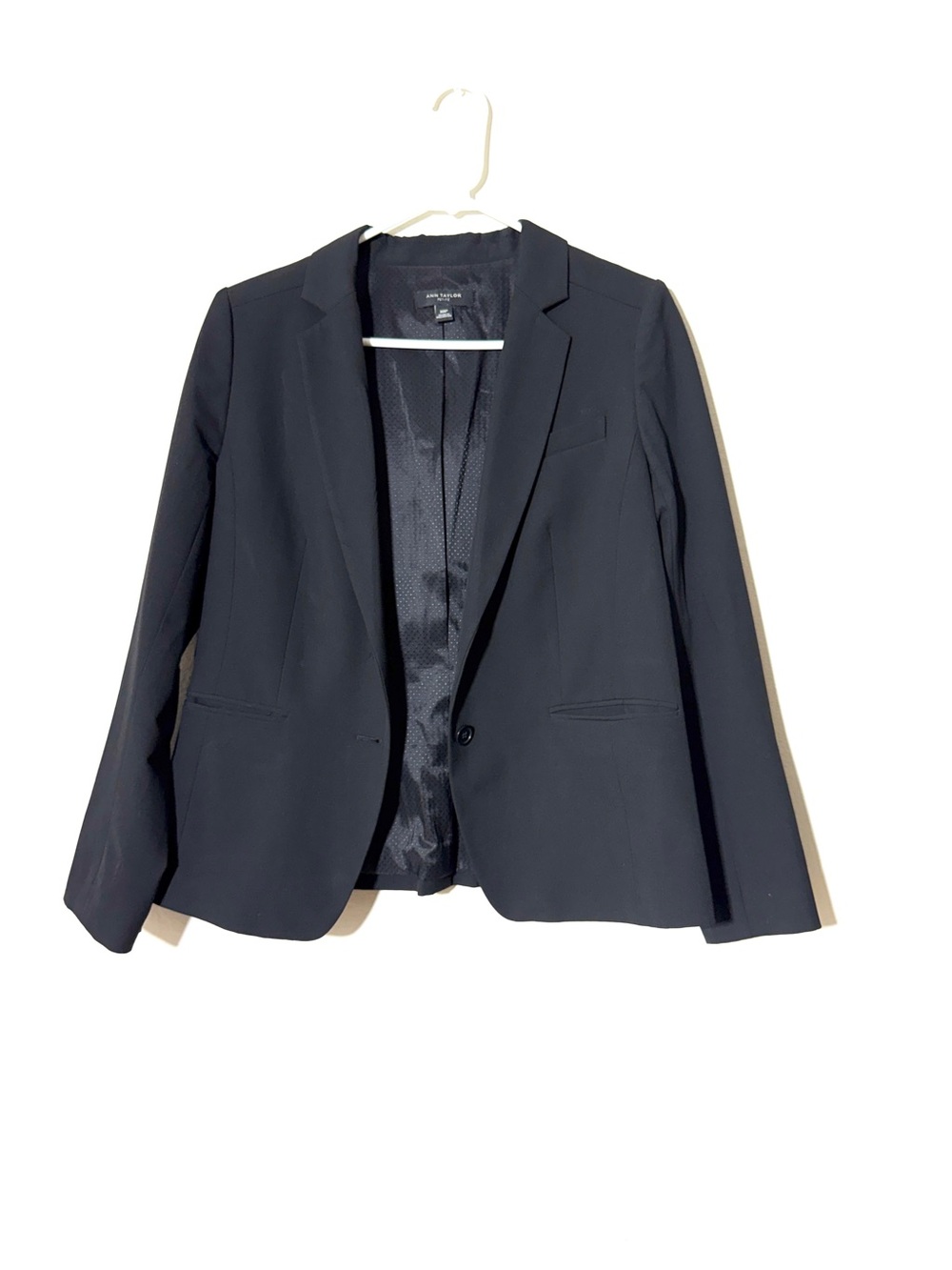 Ann Taylor Navy Single-Button Notched Lapel Blazer